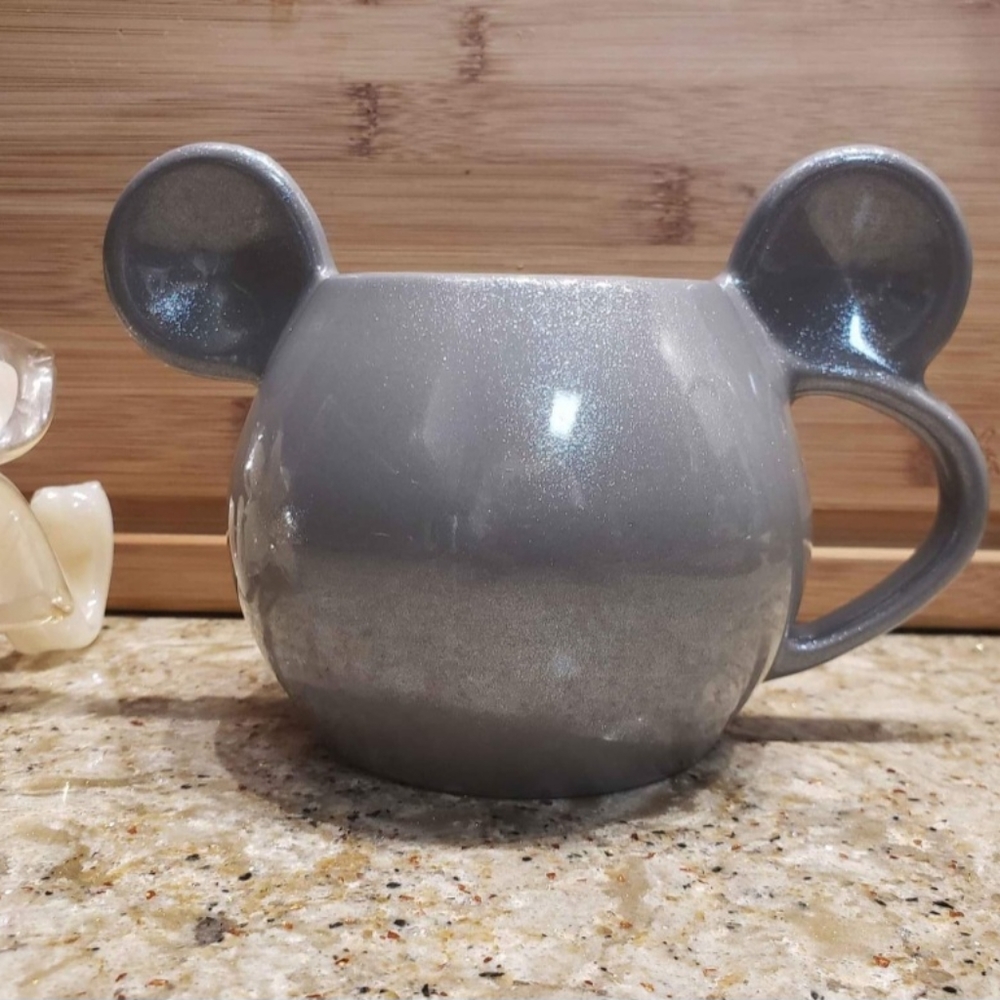 Disney Mickey Mouse Ear Sparkling Mug. 20oz.